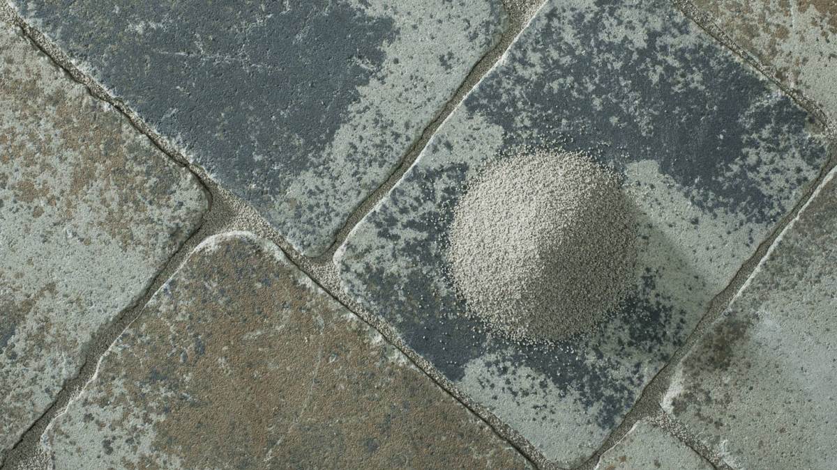 Пясък за фугиране Stones Eco 1-20 мм. – 25 кг. сив (Земелрок)